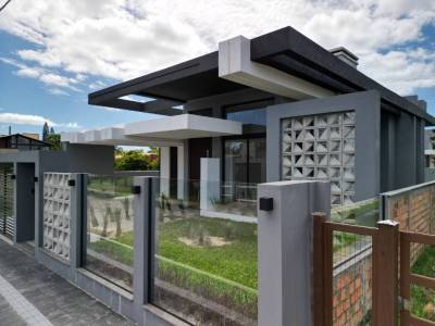 Casa 4 dormitórios em Xangri-lá | Ref.: 1977