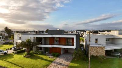 Casa em Condomínio 6 dormitórios em Xangri-lá | Ref.: 2047