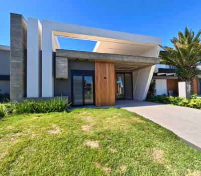 Casa em Condomínio 4 dormitórios em Xangri-lá | Ref.: 2319