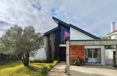 Casa em Condomínio 4 dormitórios em Capão da Canoa | Ref.: 2767