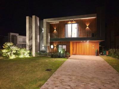 Casa em Condomínio 5 dormitórios em Capão da Canoa | Ref.: 2860