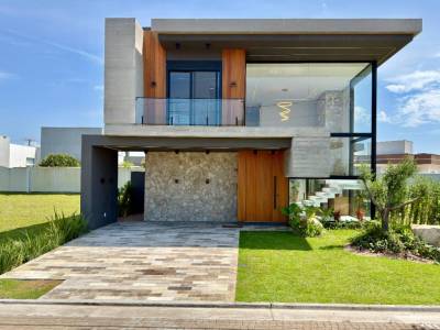 Casa em Condomínio 4 dormitórios em Xangri-lá | Ref.: 2953