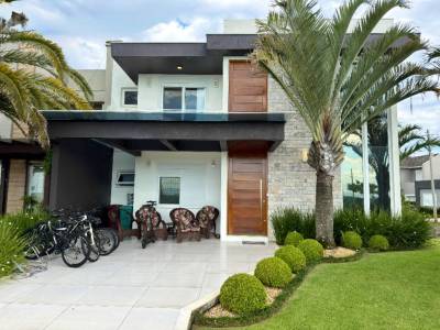 Casa em Condomínio 4 dormitórios em Xangri-lá | Ref.: 3000