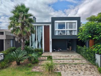 Casa em Condomínio 5 dormitórios em Capão da Canoa | Ref.: 3044